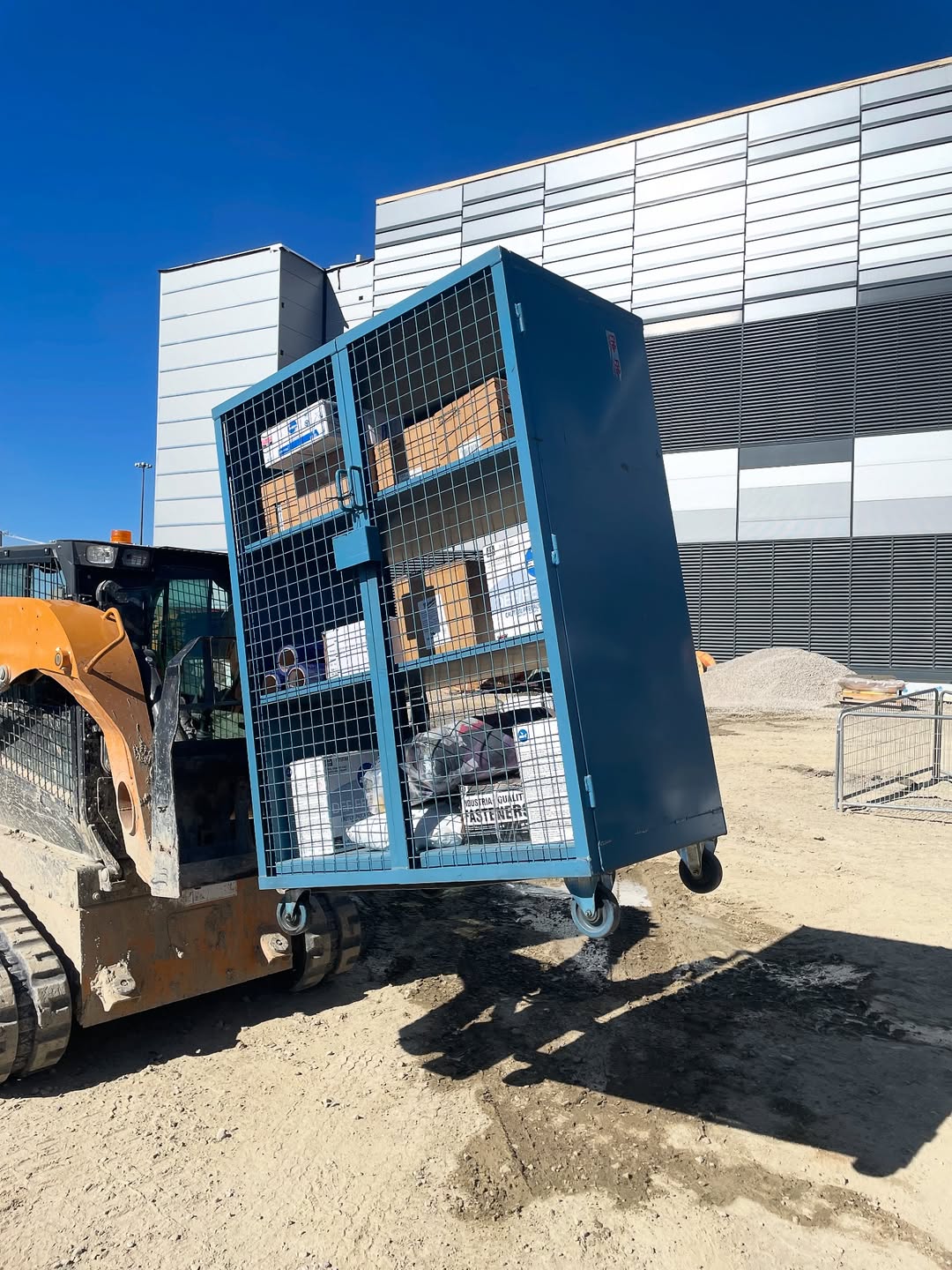 Kelly Kabinet delivery truck